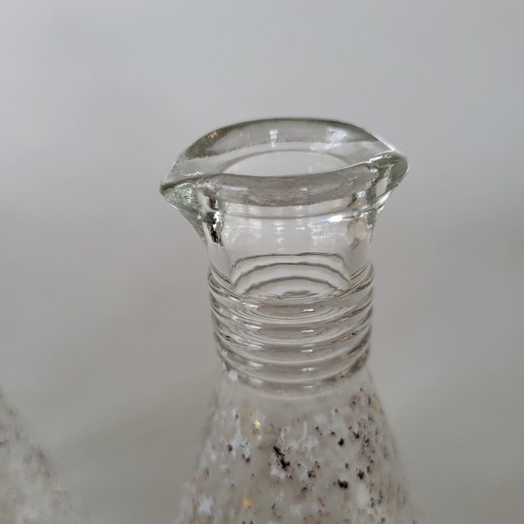Vintage Hazel Atlas Gold & White Speckled Cruet Set Oil & Vinegar Mid Century - Picture 3 of 7